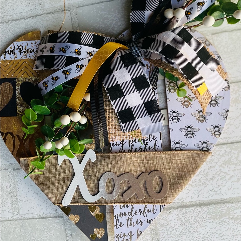 Valentine Xoxo Gold Home Decor Door Wood Hanger